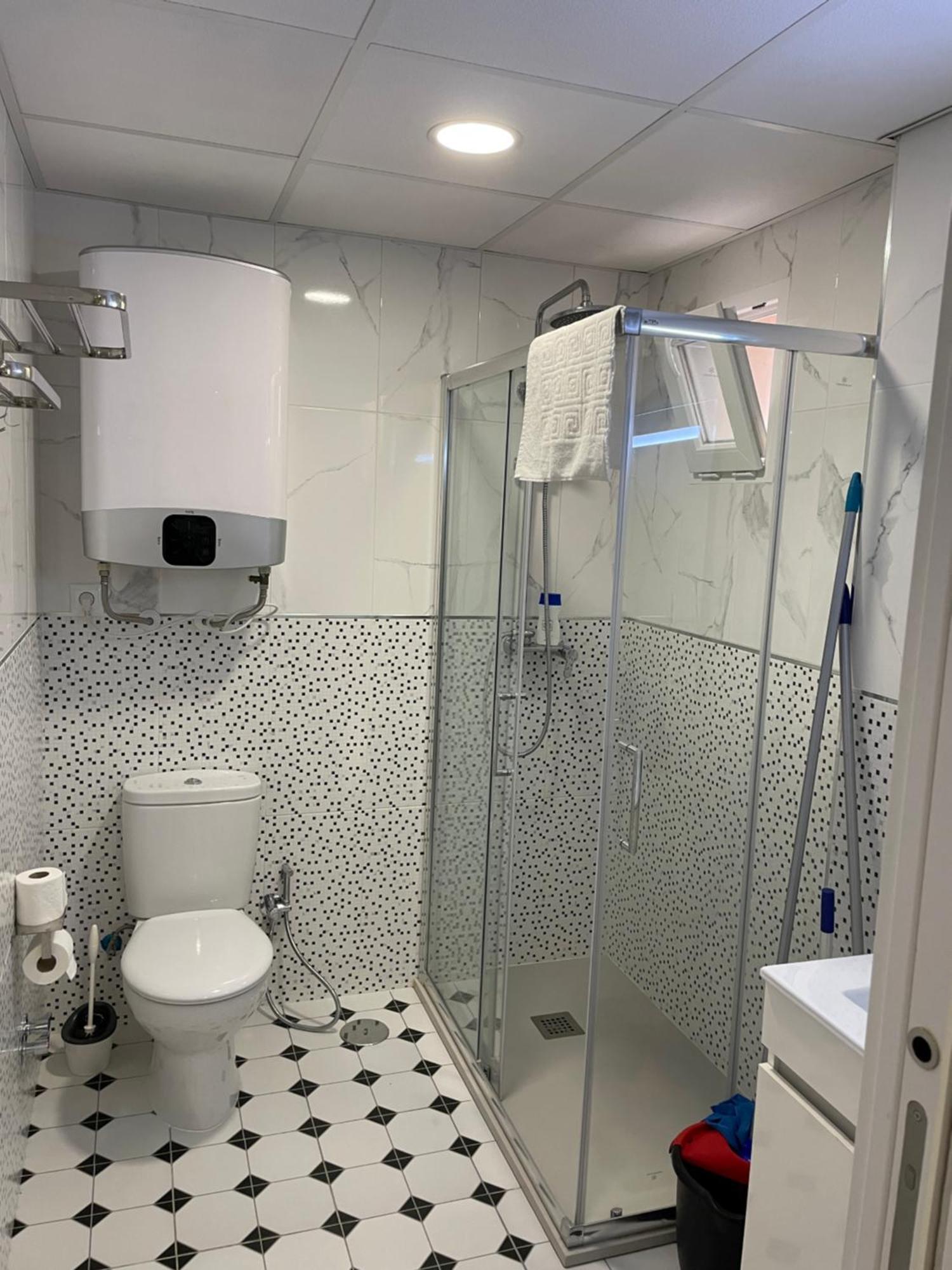 Apartamentos Pelicano Benidorm Extérieur photo